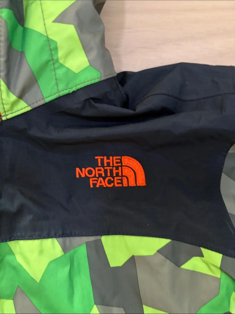 The North Face Kids' Hooded shell EUC